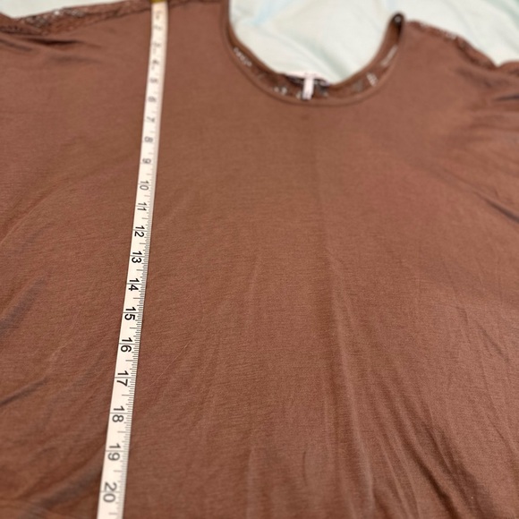 Women Kirra Sz: M Brown Loose Fit Lace Back Boxy Oversized Lightweight Flowy Top - Picture 4 of 16